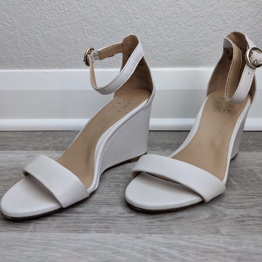 Naturalizer Women's Kierra Wedge Sandal